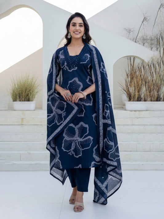 Elegant blue cotton suit set for women with everyday comfort