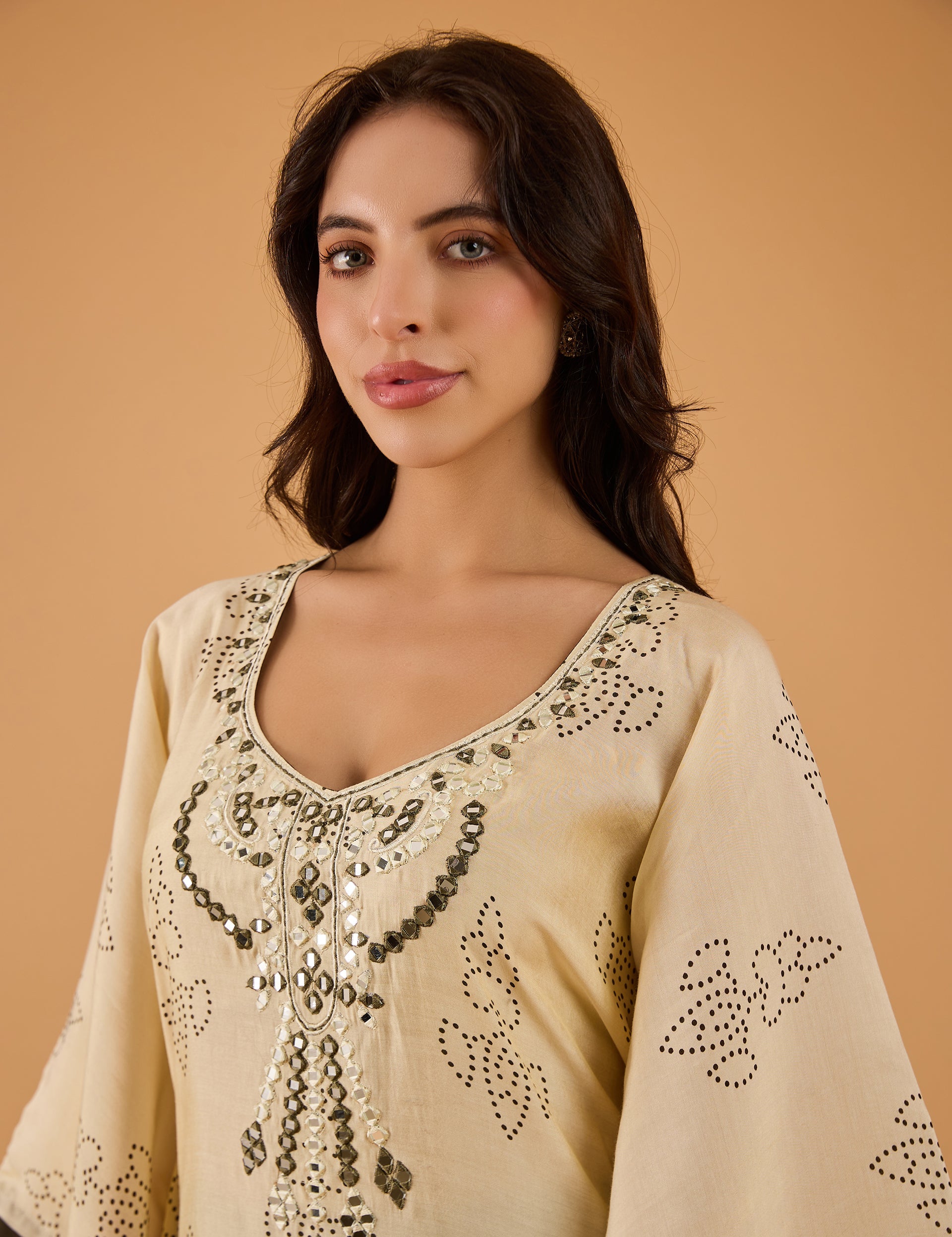 dhartii  Off-White Ethnic Print Silk Fusion Kaftan