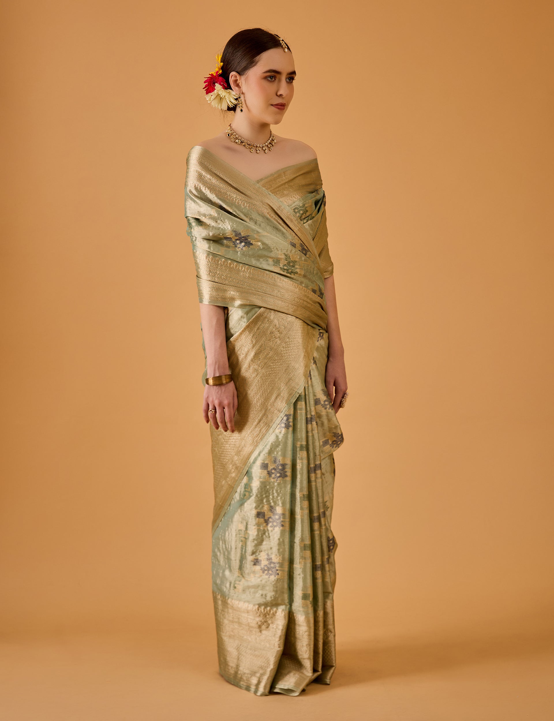 dhartii  Metallic Jade Green Jacquard Solid Silk Blend Saree