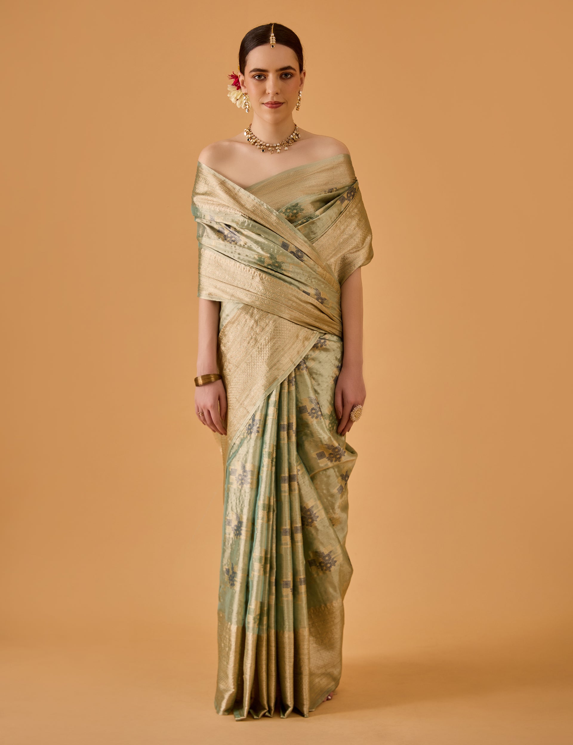 dhartii  Metallic Jade Green Jacquard Solid Silk Blend Saree