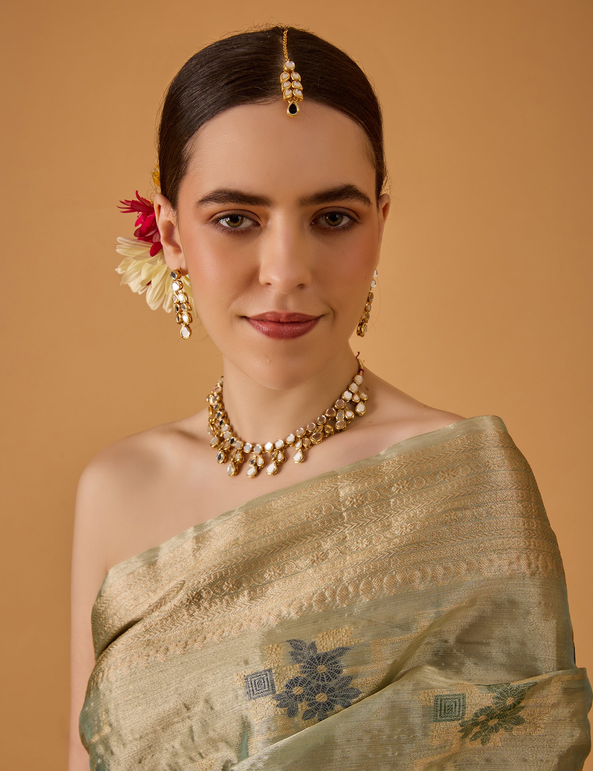 dhartii  Metallic Jade Green Jacquard Solid Silk Blend Saree