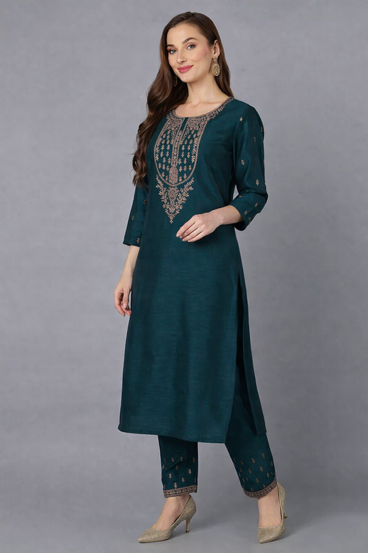 Silk Blend Bottle Green Embroidered Kurta With Pant