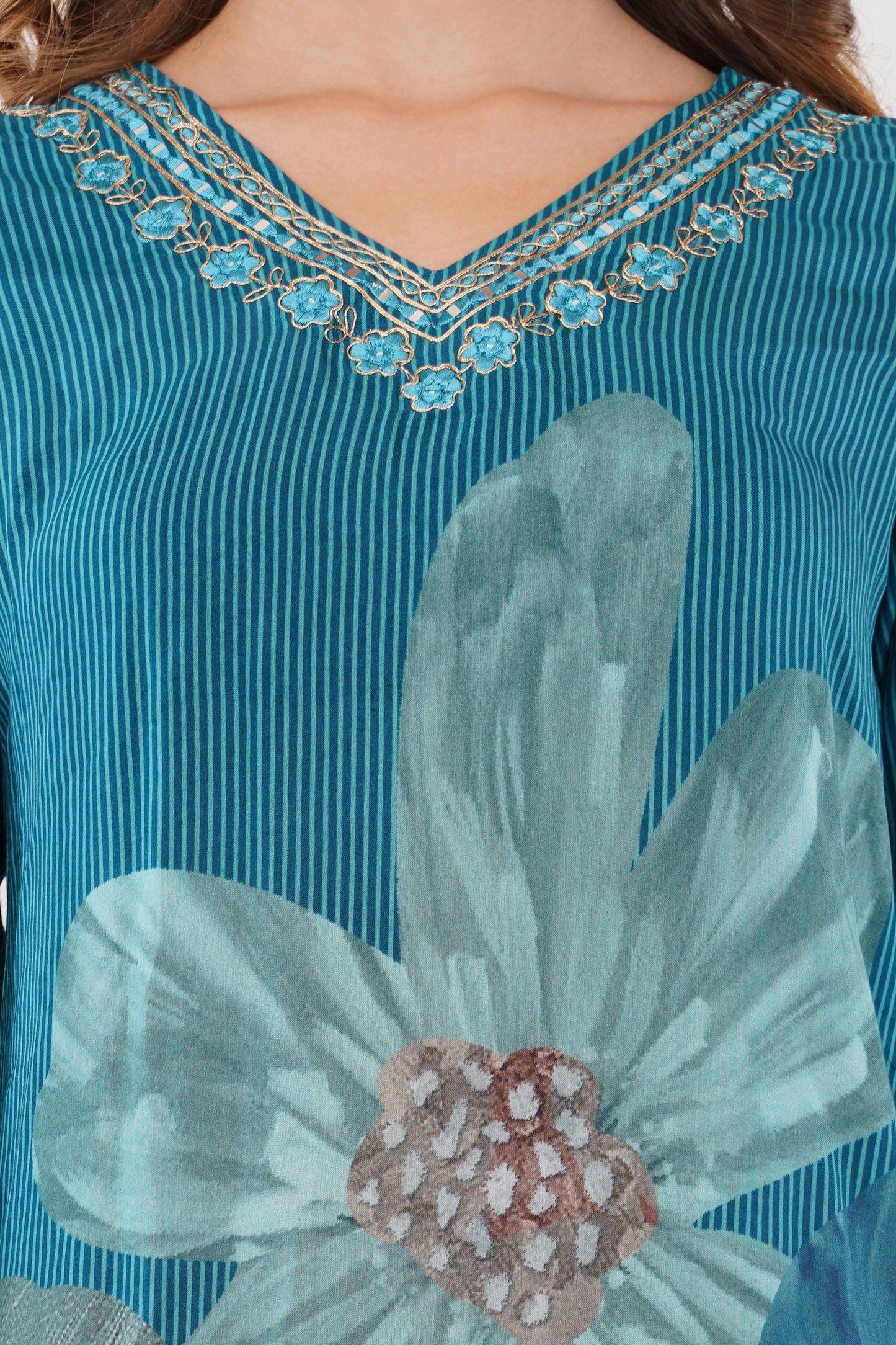 Muslin Organza Dupatta With Digital Printed Teal Blue Suit - Set Of 3