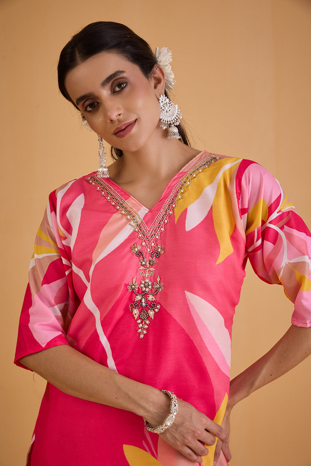 dhartii Pink Floral Abstract Printed Kurta Set