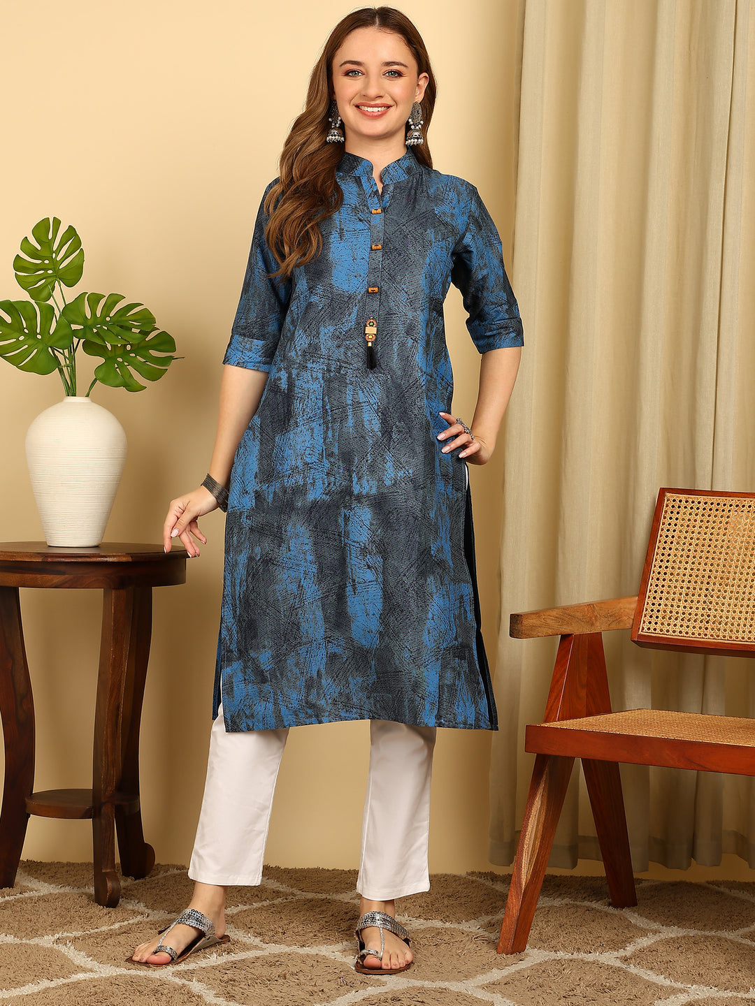 Indigo Blue Solid Cotton Blend Straight Kurta