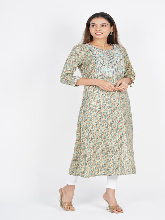 Green Embroidered Straight Rayon Kurta