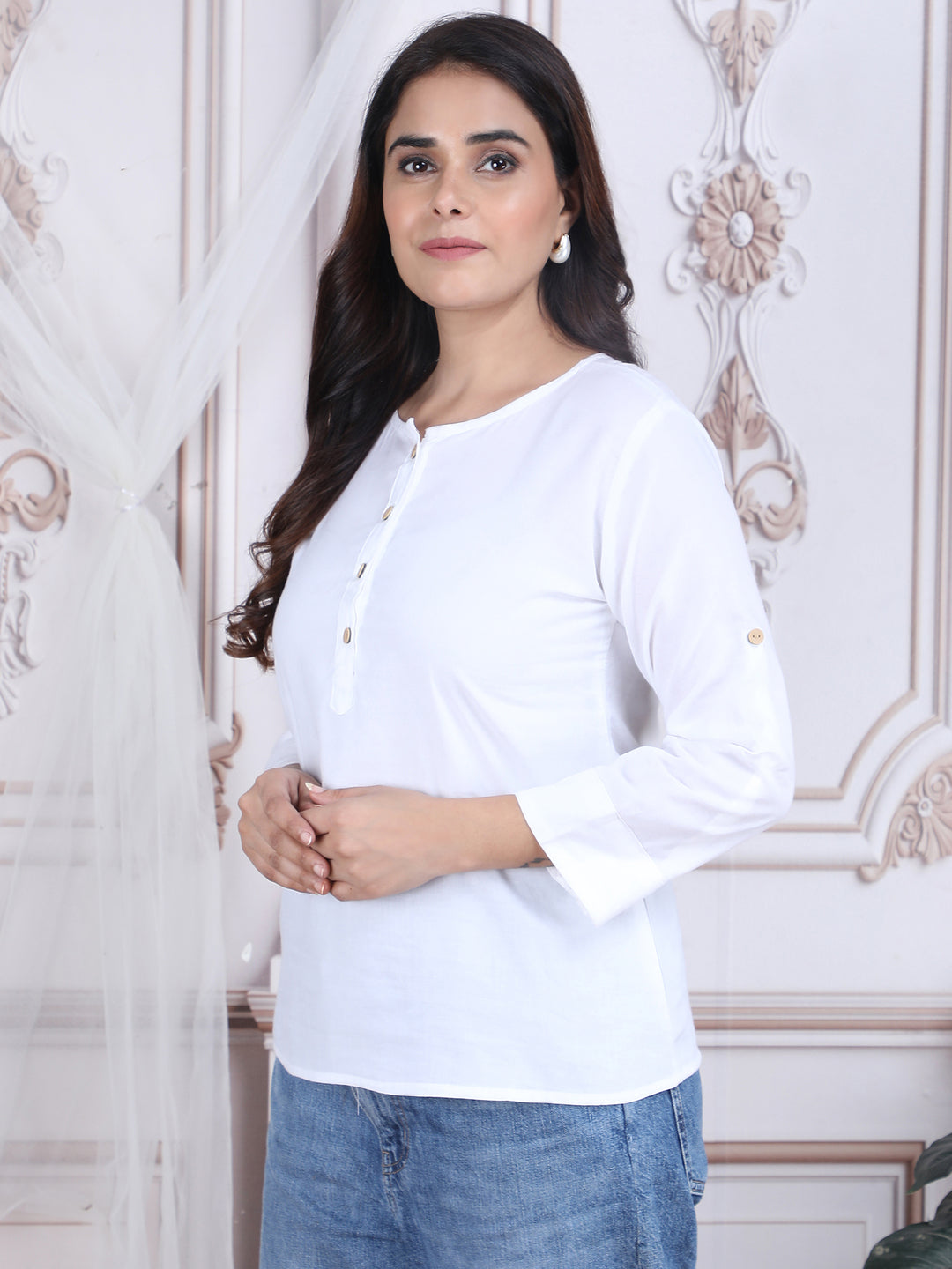 White Solid Straight Rayon Top