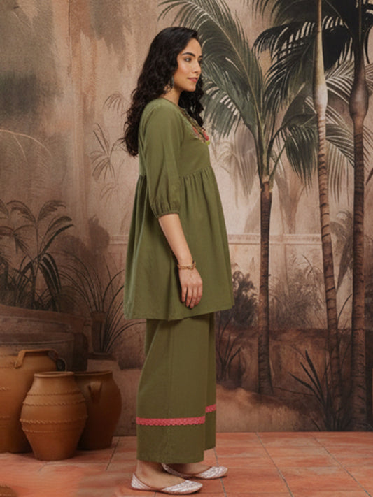 Green Flex Co-Ord Set with Modern Design for Women