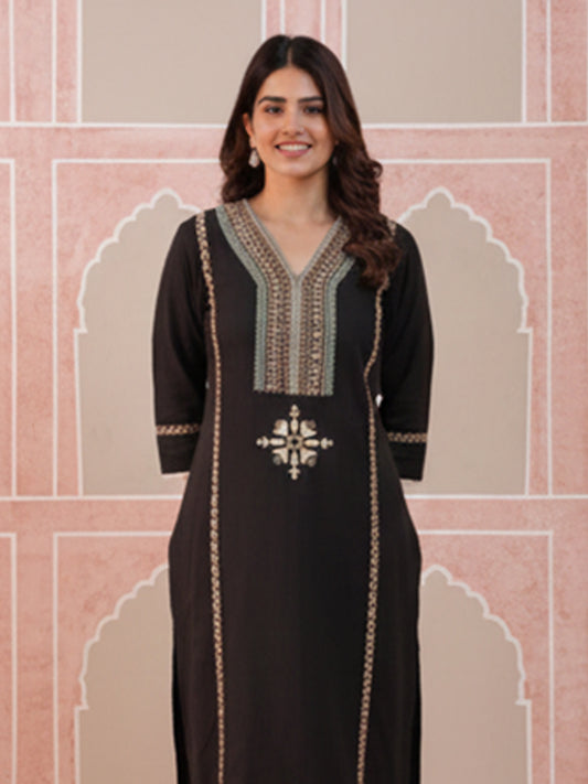 Elegant Black Cotton Flex Kurta Set with Stylish Fit Design