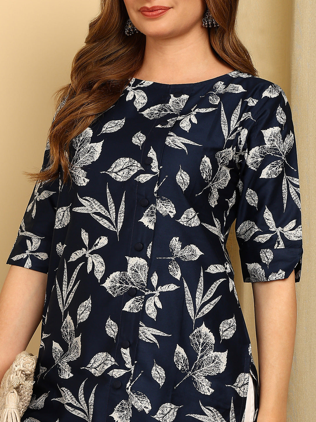 Indigo Blue Solid Cotton Blend Straight Kurta