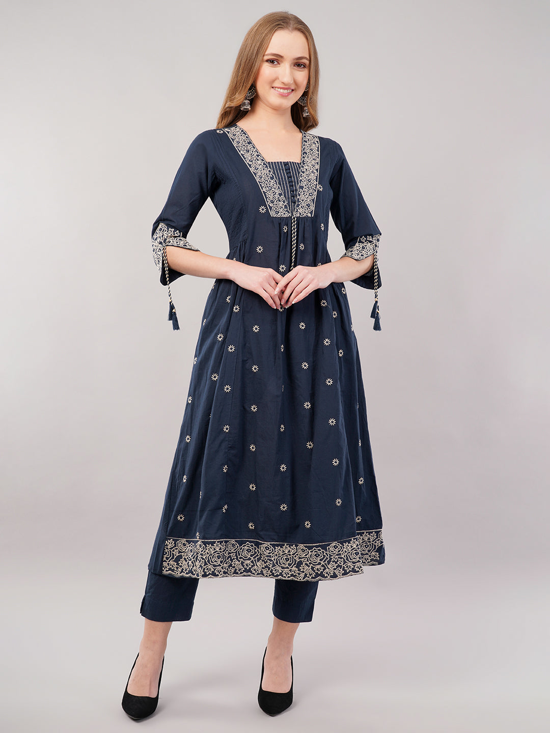 dhartii Navy Blue Embroidered Cotton Kurta
