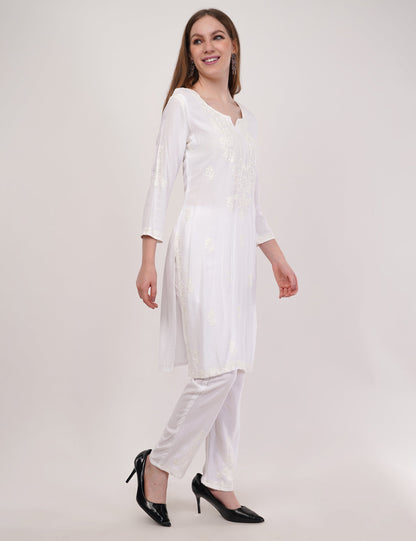 White Ethnic Kurti Co-Ord Set With White Embroidery - Set Of 2