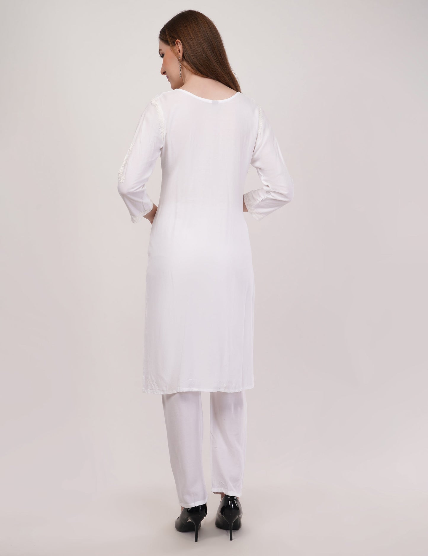 White Ethnic Kurti Co-Ord Set With White Embroidery - Set Of 2