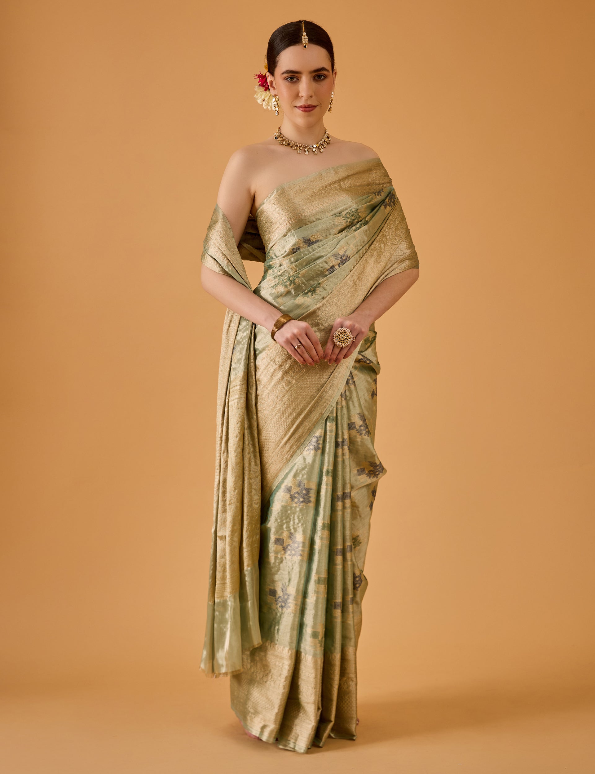 dhartii  Metallic Jade Green Jacquard Solid Silk Blend Saree
