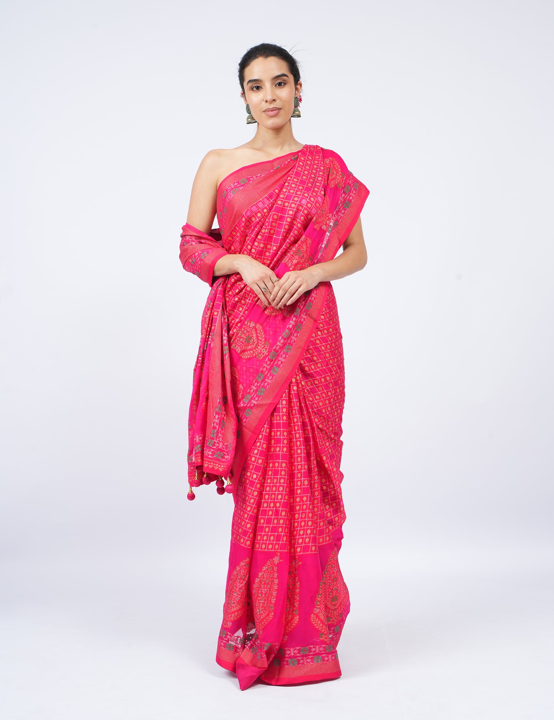 dhartii  Red Surkh Jacquard Crepe Saree