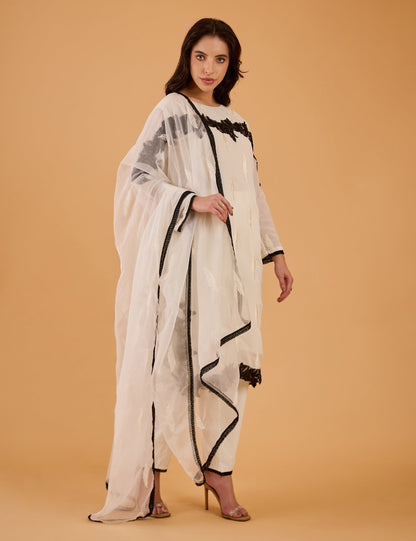 dhartii  Off-White Embroidered Organza Suit Set