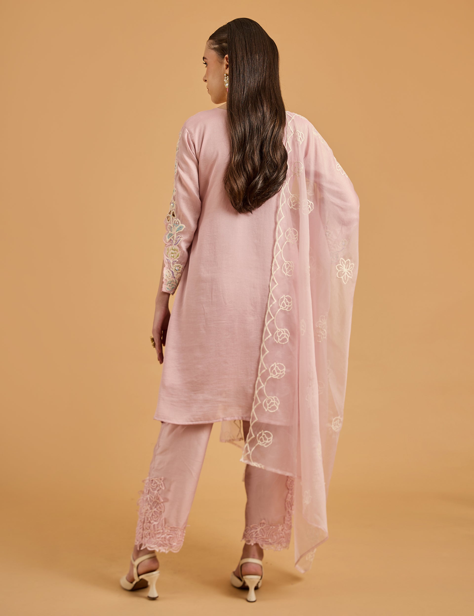 dhartii  Lilac Pink Radiant Embroidered Chinnon Kurta Set