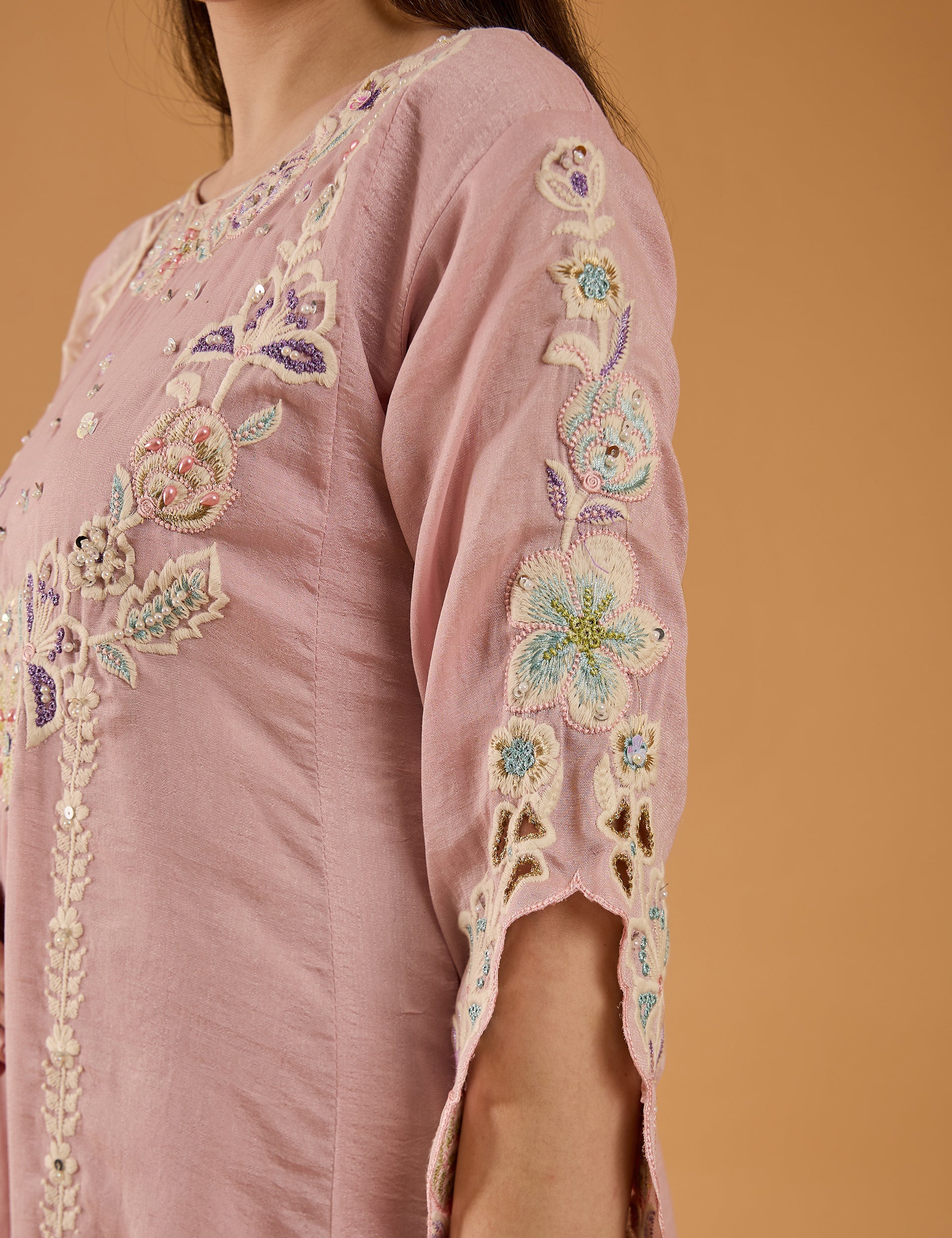 dhartii  Lilac Pink Radiant Embroidered Chinnon Kurta Set