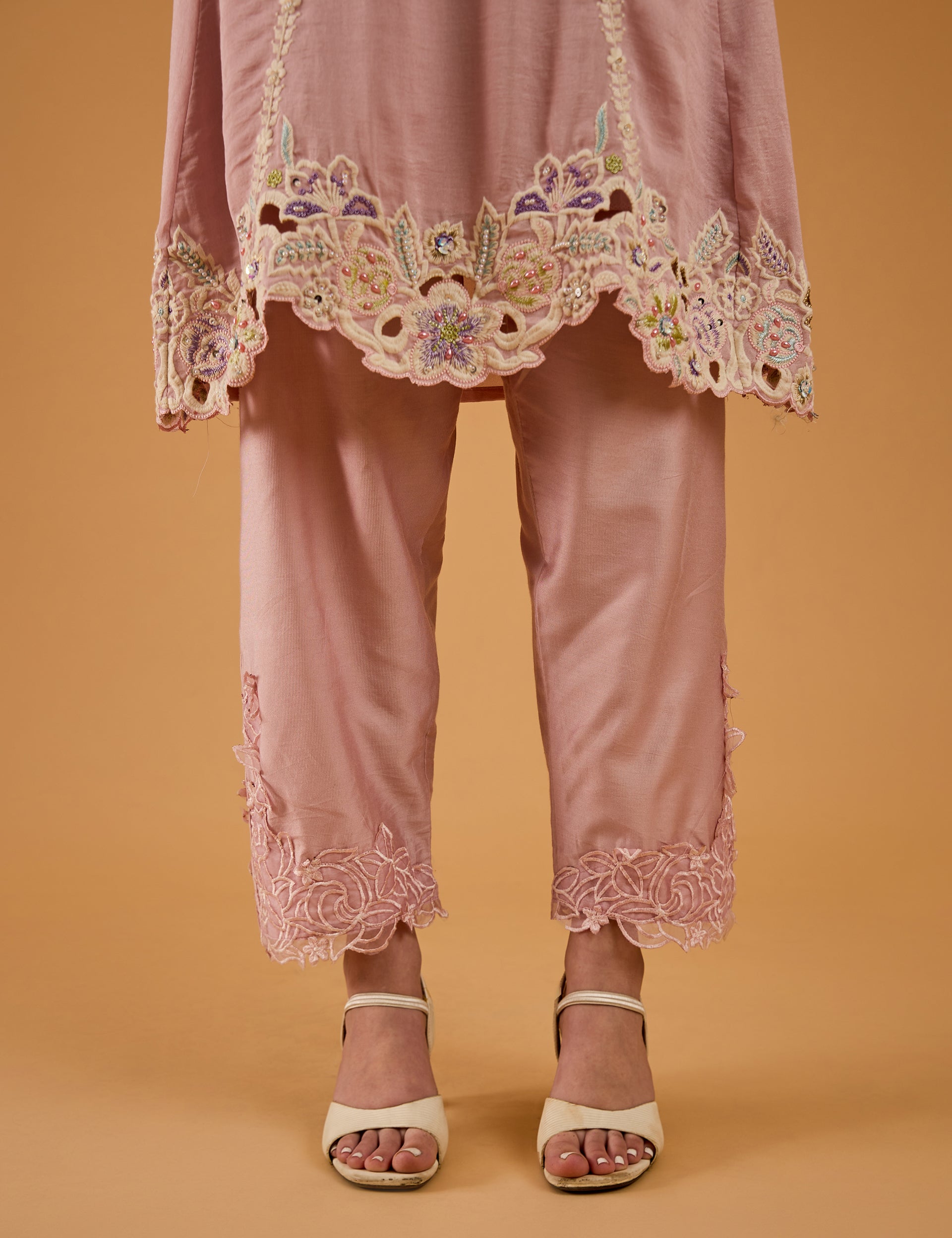 dhartii  Lilac Pink Radiant Embroidered Chinnon Kurta Set