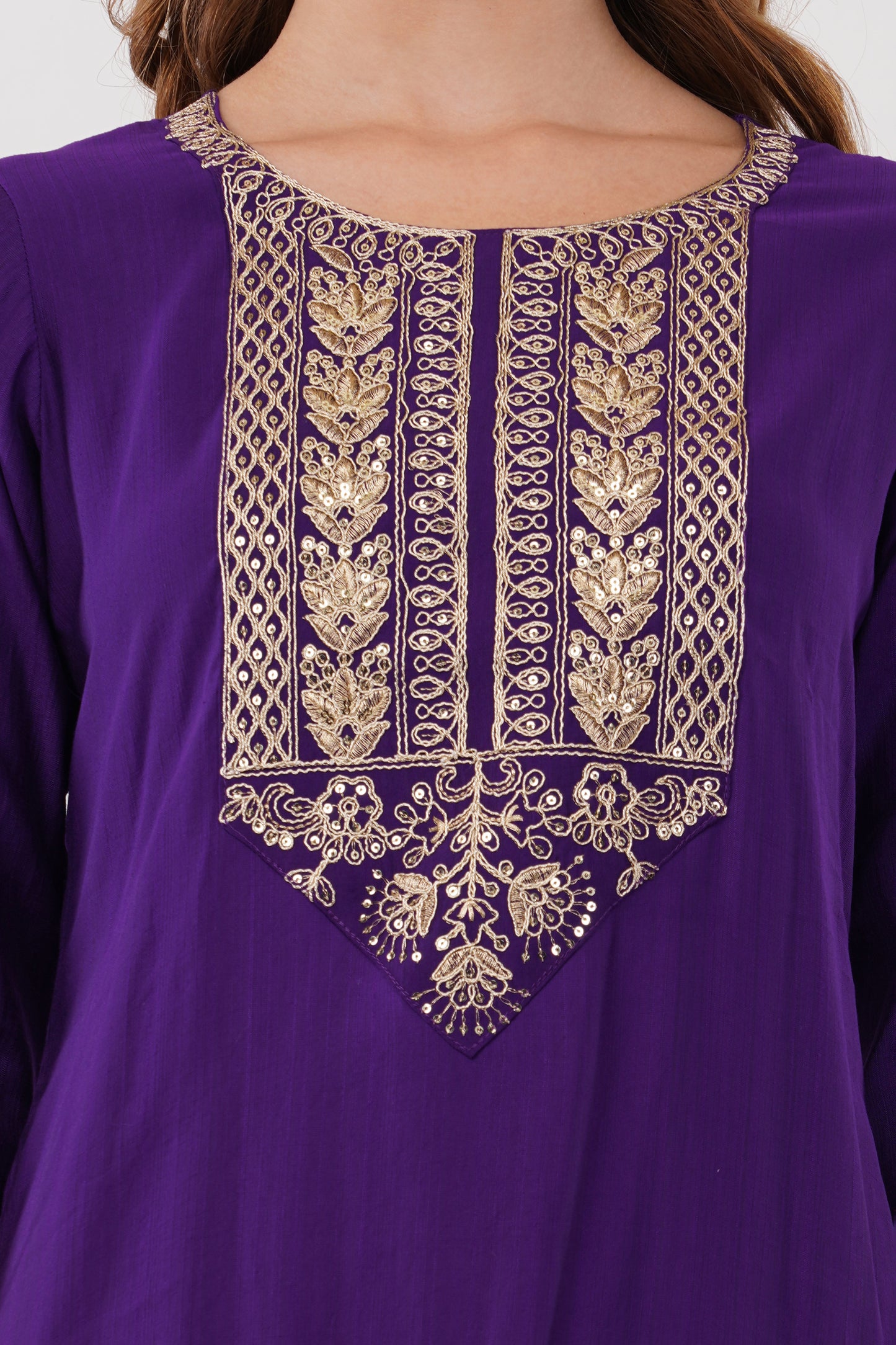 Purple Silk Straight Suit With Graceful Dupatta - Set Of 3