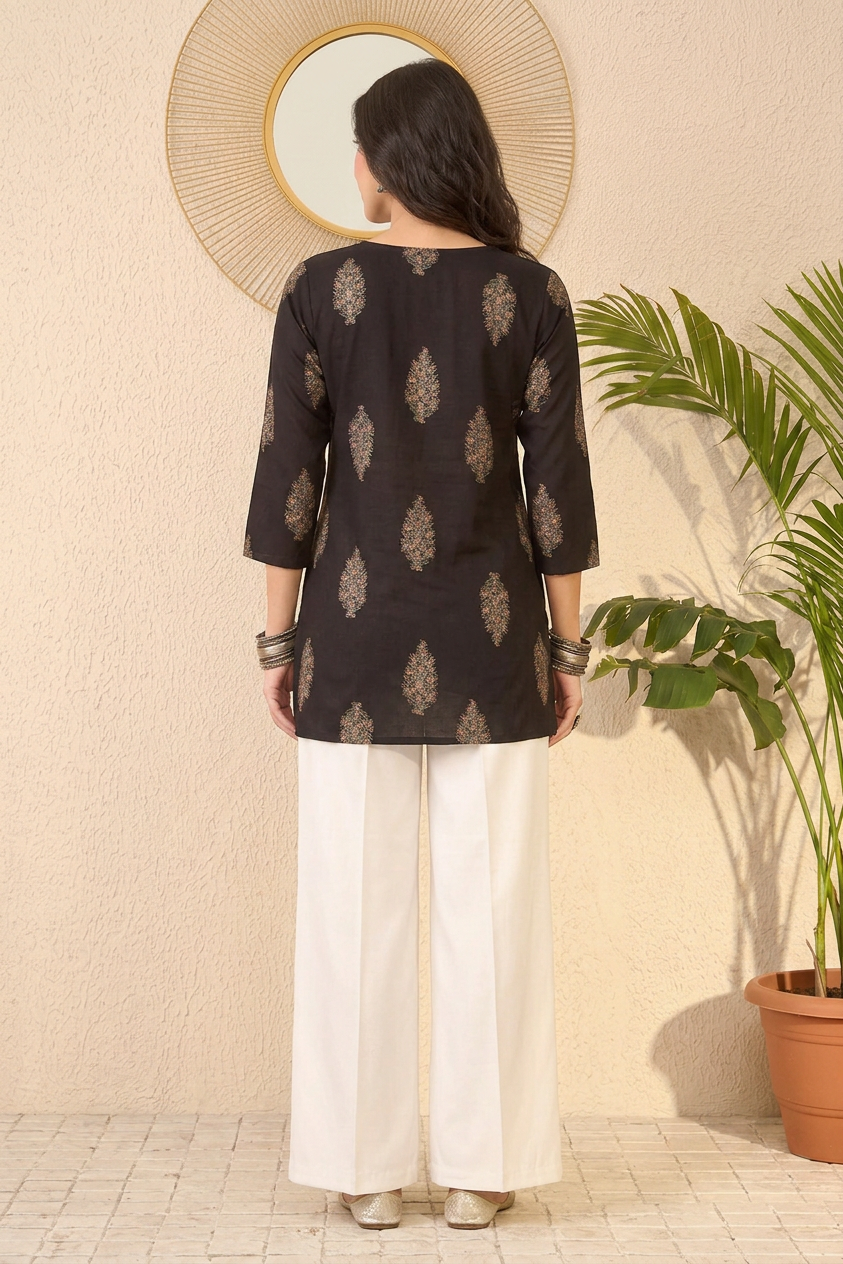 Floral Printed Black Cotton Blend  Regular Top