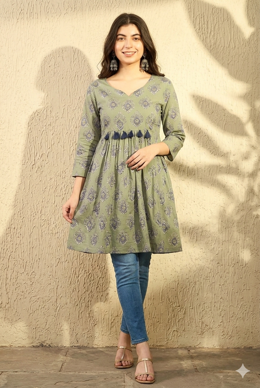Green Cotton Blend Ethnic Motifs Printed Peplum Tunic