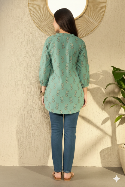 Sea Green Cotton Blend Floral Printed Regular Tunic 