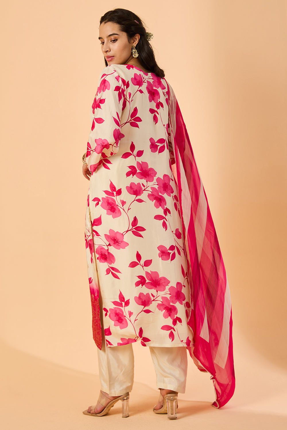 dhartii  Elegant pearl White Floral Silk Suit Set