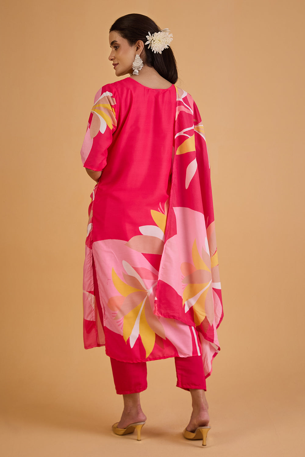 dhartii  Pink Floral Abstract Printed Kurta Set