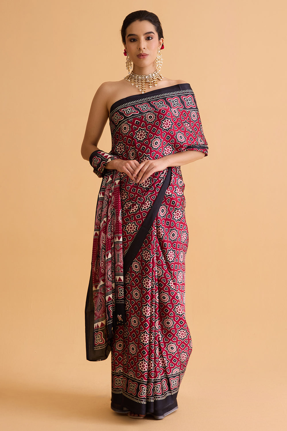 dhartii  Maroon printed Crepe Saree