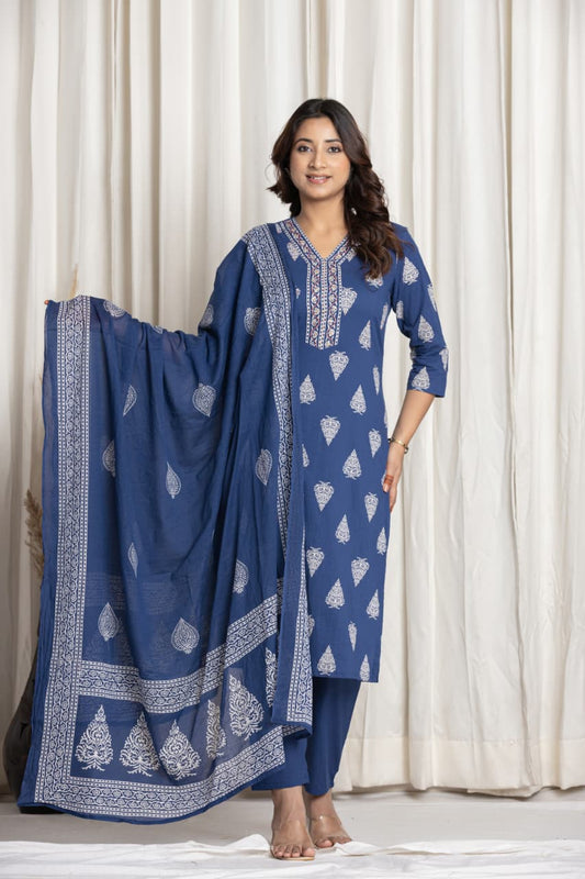 Elegant dark blue cotton suit set with bright prints for women